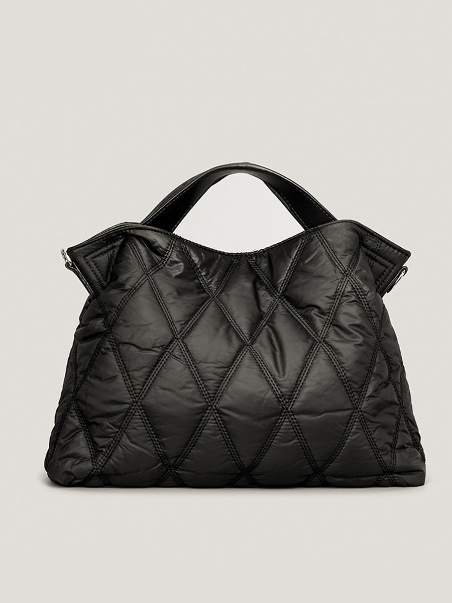 Fashionable women's handbag with diamonds