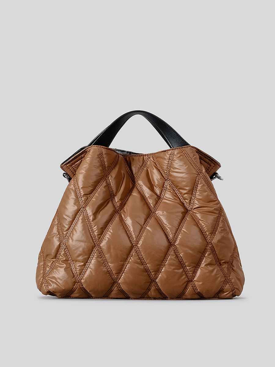 Fashionable women's handbag with diamonds