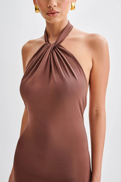 KLARA | Dress with curves and halter neck.