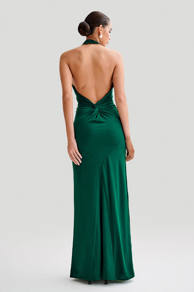 KLARA | Dress with curves and halter neck.
