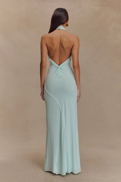 KLARA | Dress with curves and halter neck.