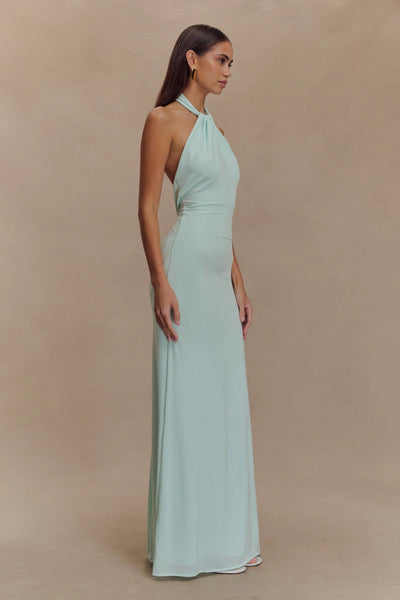 KLARA | Dress with curves and halter neck.